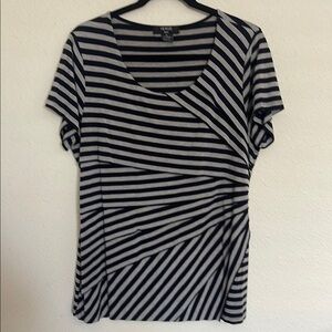 Verve Ami Black and White Asymmetrical Fitted Tee